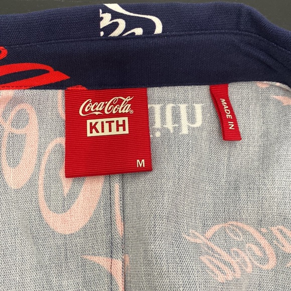 Kith x Coca-Cola Printed Button-Up Camp Collar Shirt - Medium - Picture 7 of 12